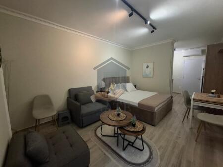 Jepet garsonierë me qira – Plazh, Durrës