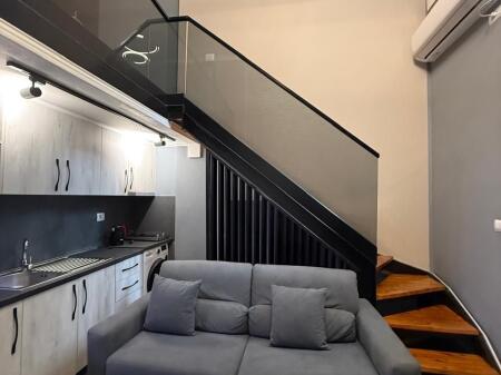 Duplex 1+1, arredato, via Elbasan, prezzo 550 euro