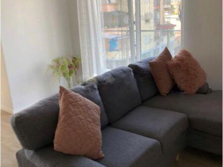 APARTAMENT 2+1+2  ME QIRA NE RR.DRITAN HOXHA