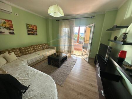 Qera, Apartament 1+1, Laprake