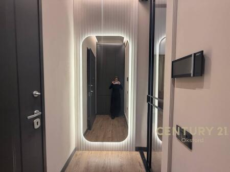 Apartament per qira 1+1+post parkimi i mobiluar, tek Kompleksi "Deliorgji"!
