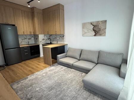 APARTAMENT ME QERA 1+1 ALI DEMI 520 EURO