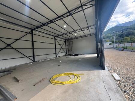 🏭 Jepet Kapanon me Qira – Tufinë, Tiranë