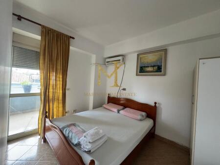 Jepet me Qera Apartament Durres, 1+1, ne Plazh Rrota e Kuqe