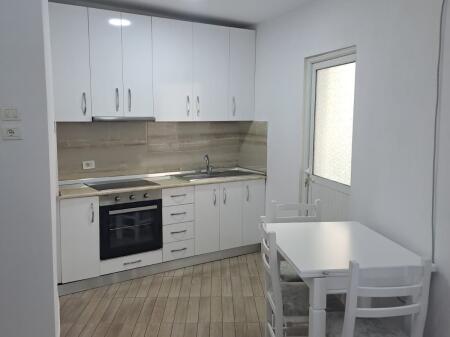 In affitto 1+1 LAPRAKE 400 mila lek