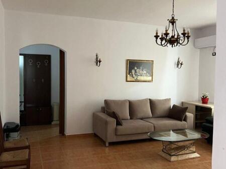 Apartament 1+1 per qira, Stacioni i Trenit