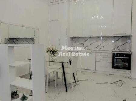 In vendita, Appartamento 1+1, Square 21, a 21 Dhjetori, 225000 Euro.