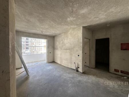 Apartment 1+1 at Univers City!