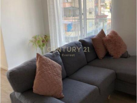 RR.DRITAN HOXHA, JAPIM APARTAMENT 2+1+2 PER QIRA