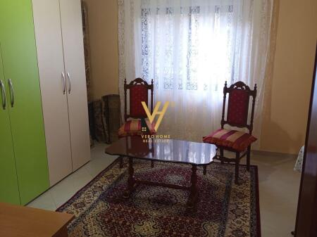 JEPET APARTAMENT 2+1+2 ME QIRA TE ISH PARKU I AUTOBUSAVE 600 EURO