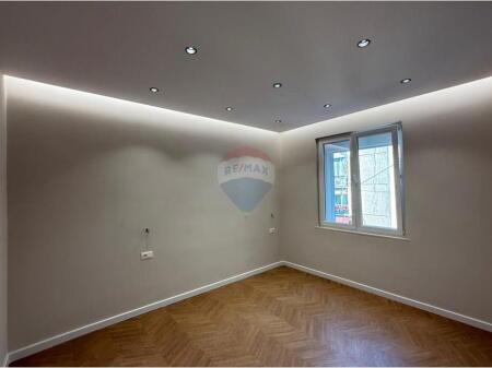 In vendita appartamento 2+1 Via Myslym Shyri!