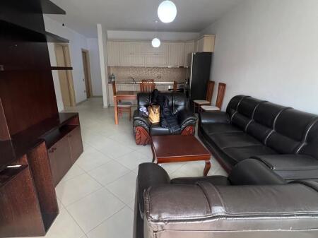 Affittasi 2+1 arredato Astir quinto piano ascensore 450 eu