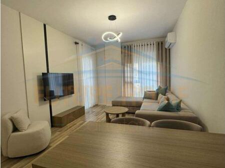 Qera, Apartament 1+1 Bulevardi Migjeni , Tirane 550 €,UNA59521