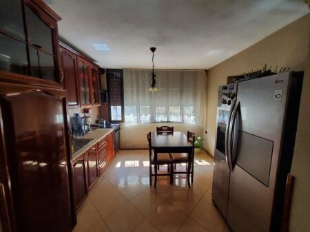 Apartment 3+2+1 for sale – 21 Dhjetori, Tirana