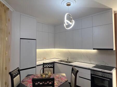 Jepet me qera : Apartament 1+1 Astir . Kompleksi Romario 