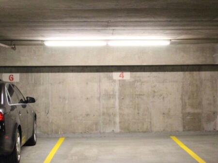 Parking Space Colonnade for Sale, Laprake