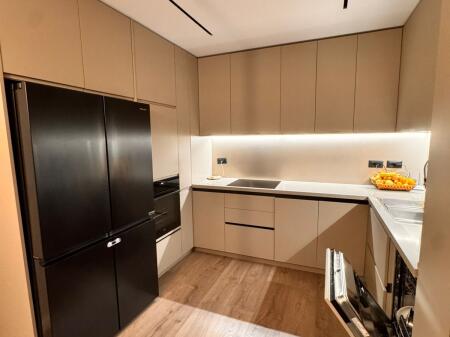 🏡 Shitet Apartament Ekskluziv 3+1+2 me 2 Poste Parkimi