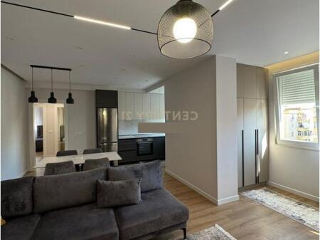 Ish Tregu Elektrik, Apartament 2+1+2 dhe 1 post parkimi