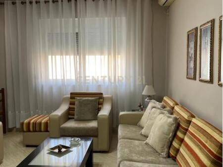 APARTAMENT 2+1 ME QIRA, NE KRAH TE AMBASADES AMERIKANE, TIRANE!