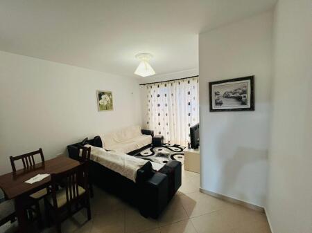 Apartament 1+1 me qira tek Eleonora