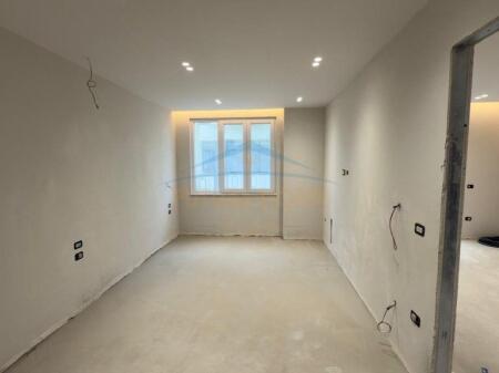 Rent, Apartment 3+1+2, Former Exhibition, Tirana