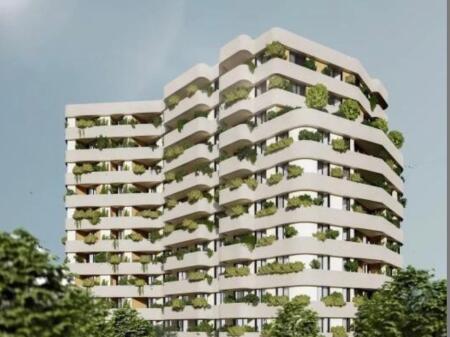 Shitet Garsoniere Aluna Complex, Paskuqan