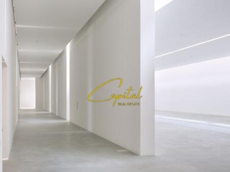 BUSINESS PREMISES FOR SALE 20 M2 DURRES ROAD 70,000 EURO