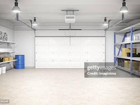 Magazine me qera ne Garazhd- Unaza e Re