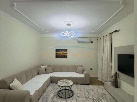 Rent, Apartment 1+1 Dibres Street, Tirana