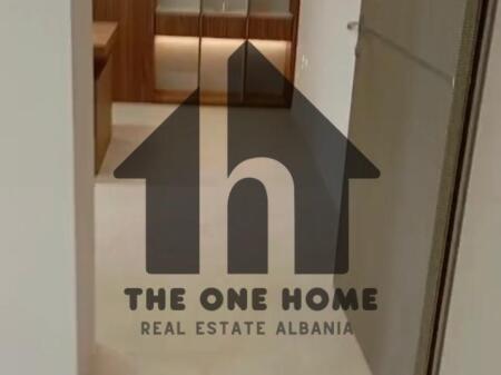 Qera Ambient Zyre - Myslym Shyre (rruge kryesore).