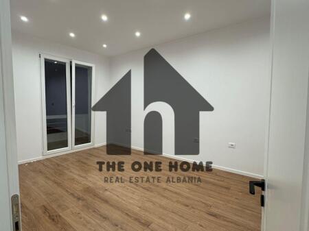 Ap.Shitje 2+1 Rruga Durresit.