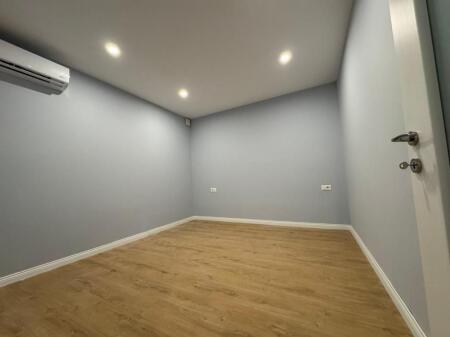 Sell apartment 1+1 and studio, Last Station of New Tirana