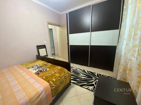 We rent a 1+1 apartment in Astir, near the artist bar