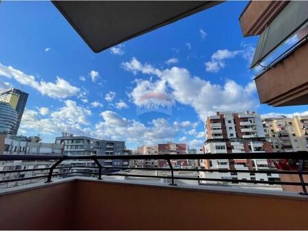 Jepet apartament me qera 2+1+2, 9Kateshit