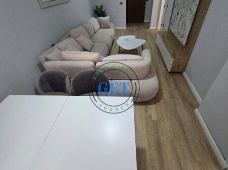Shitet, Apartament 2+1, Plazh Hekurudha, Durres!