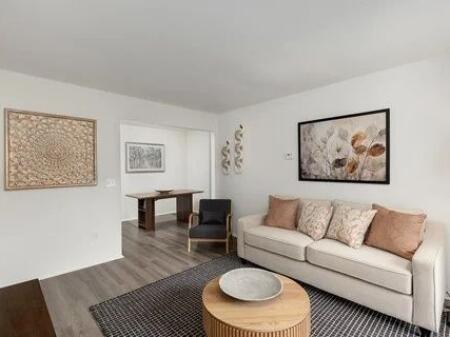 Apartament Me Qera 2+1 tek Kopshti Botanik (ID B2201572) Tirane