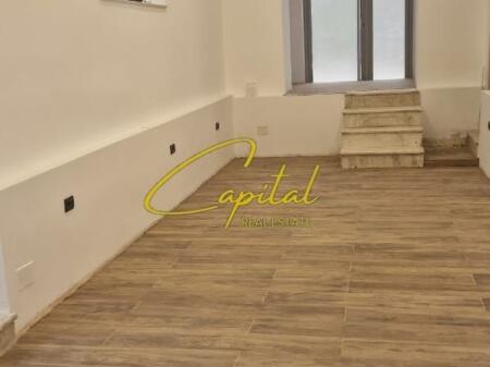 SHOP FOR SALE 55 M2 FORMER TRAIN STATION 300,000 EURO