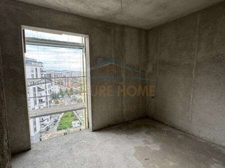 Shitet, Apartament 1+1, Fusha e Aviacionit, Tiranë