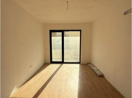 SHESIM APARTAMENT 1+1 TEK LIQENI I THATE