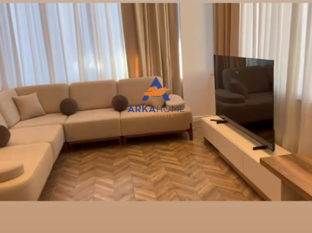 JEPET ME QERA 1+1+BALLKON "KODRA E DIELLIT, REZIDENCA 1 " 750 EURO