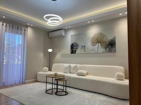 Appartamento 2+1+2 In Vendita ad Astir