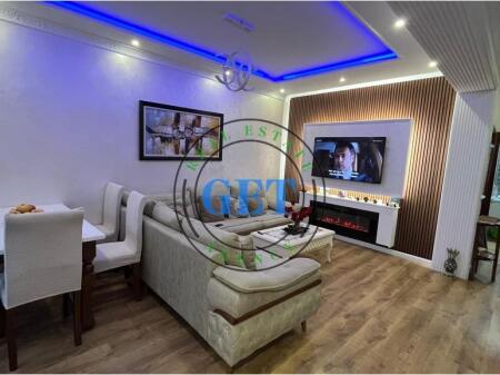 In vendita, Appartamento 2+1, Mercato Piccolo Industriale, Durazzo!!!!!!