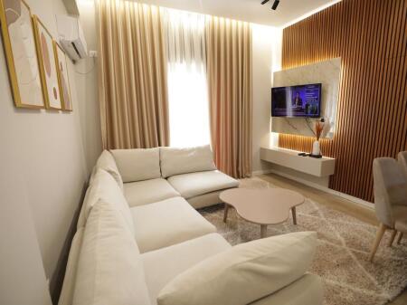 Apartament 2+1 me qira me Parking tek Kodra e Priftit