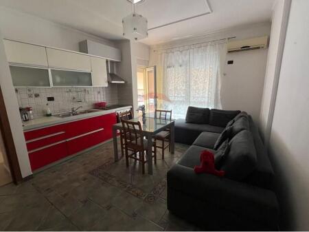 APARTAMENT 1+1 ME QIRA , RRUGA E KAVAJES