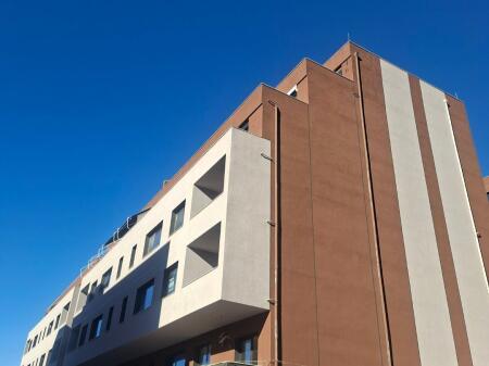 VENDESI APPARTAMENTO 2+1 RISTORANTE XIBRAKU