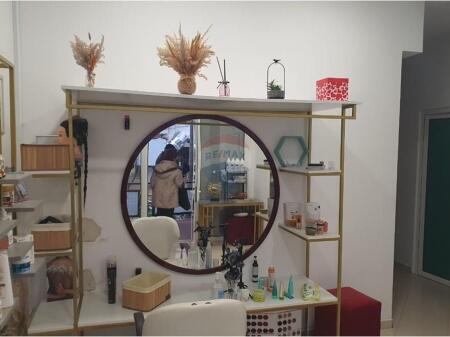 DYQAN ME QIRA; BULEVARDI ZOGU I