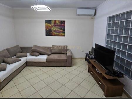 🏠 Jepet me qira apartament 2+1 tirane 5 maji