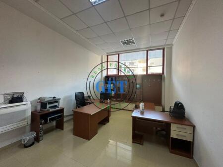 Ambient Ideal për Zyrë/Studio me Qira në Vollgë, Durrës!