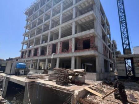 2+1 apartment for sale Mehillaj, Kamez