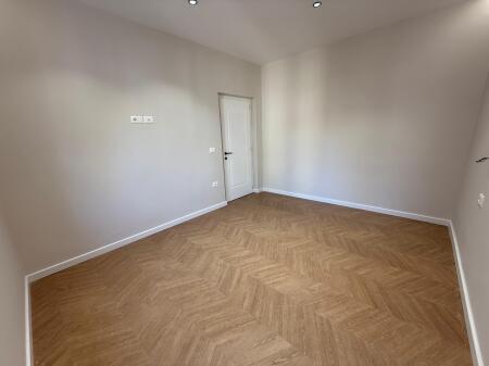 Apartament 2+1 per shitje tek Myslym Shyri